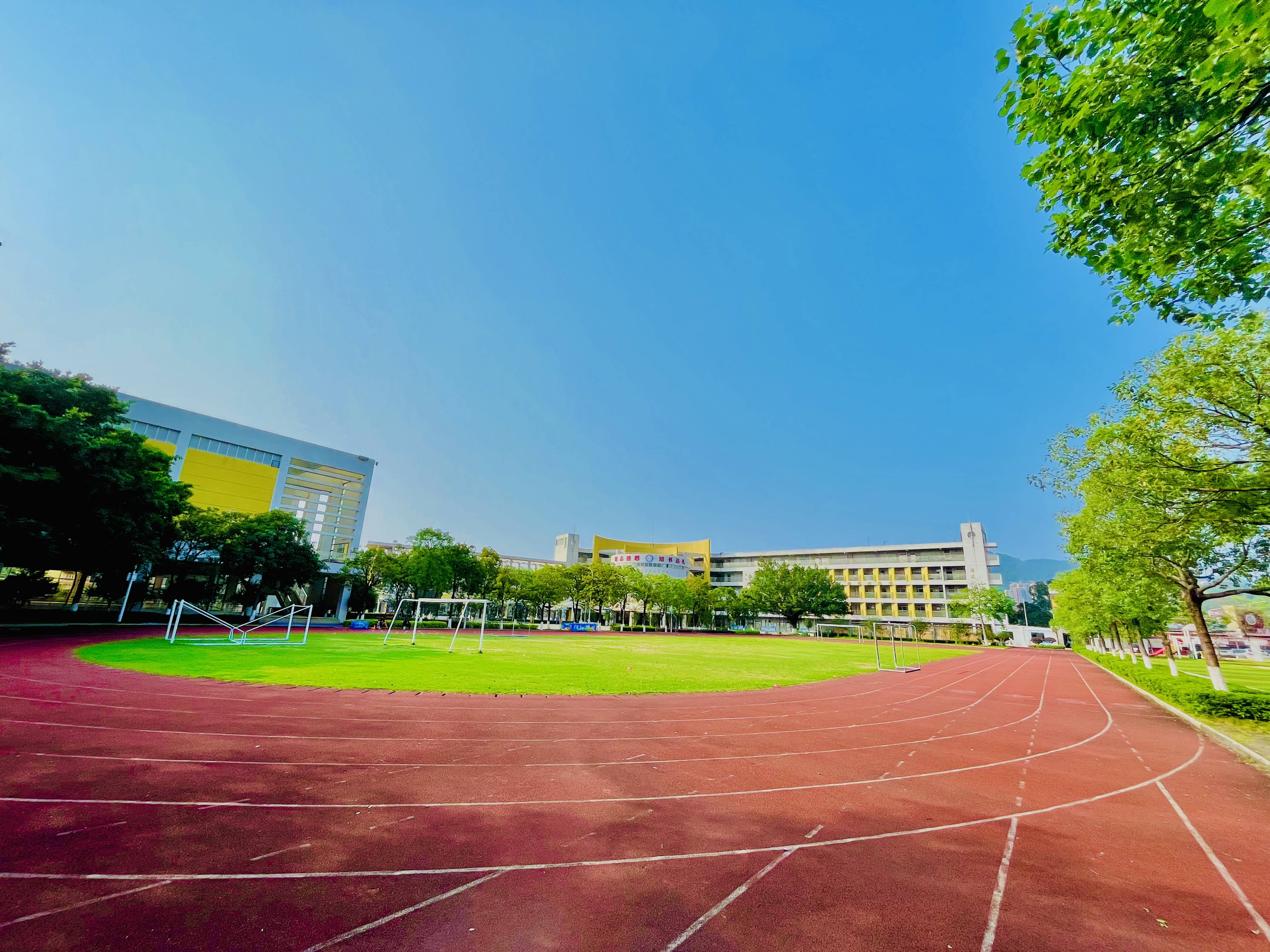 校园图片 (2).jpg